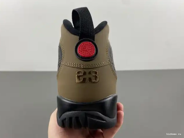 Rep MAX Air Olive HV4794-030 9 Jordan 0531